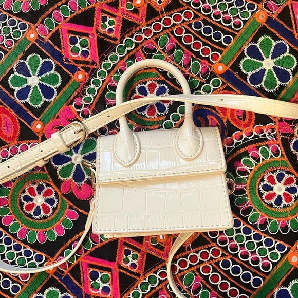 Handbags - Micro Purse cream color long handles adjustable